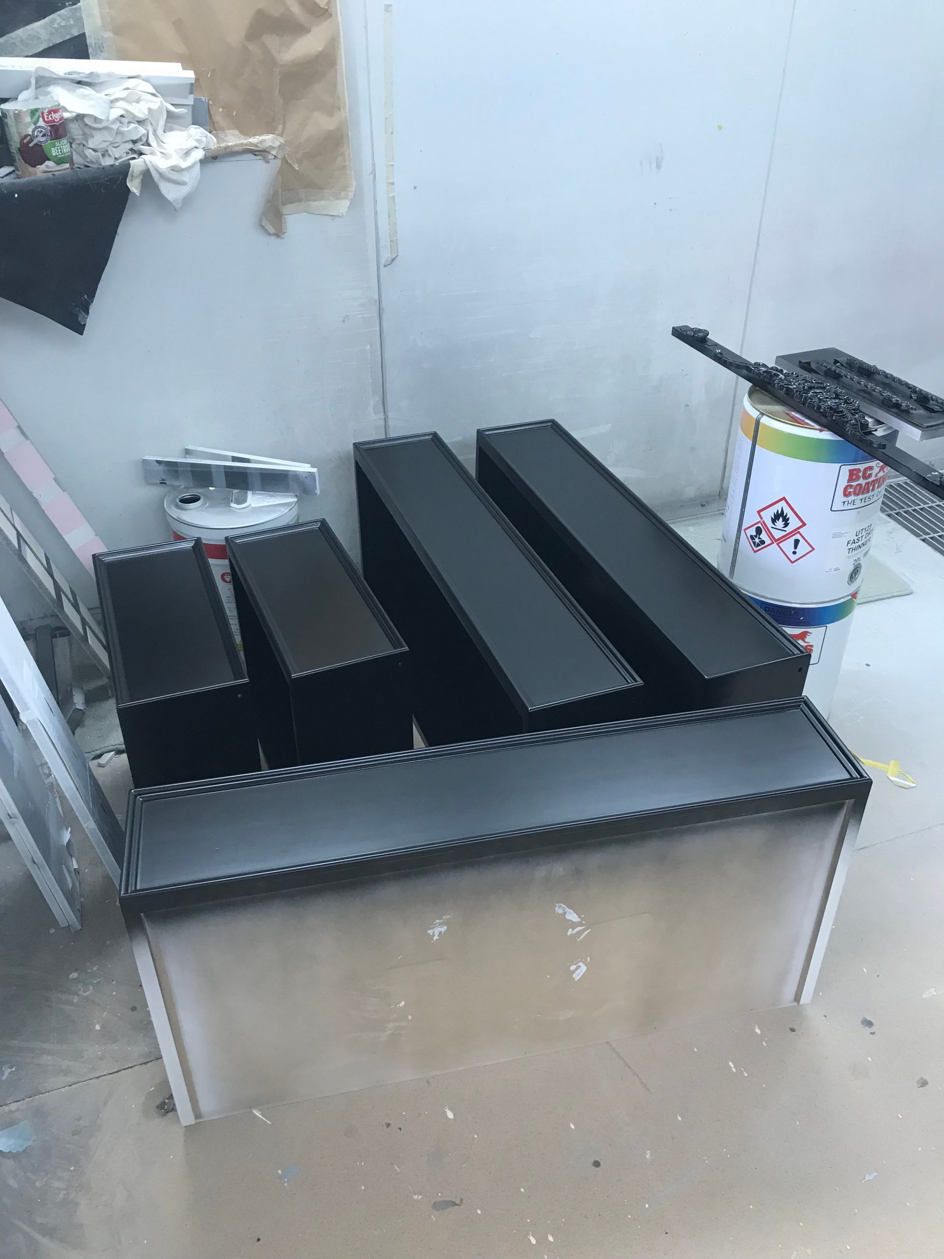 Gallery T.L.C Spray Painting